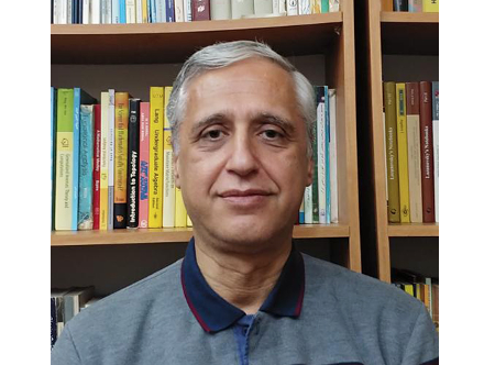 A Faculty Member of Ferdowsi University of Mashhad has achieved Rajabalipour Award in the Field of Pure Mathematics 